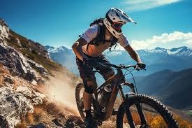 C罗亚冠二级联赛首秀，仅8000多人观战