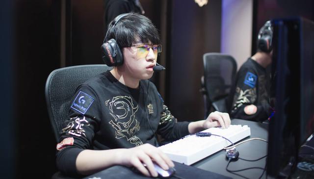 球体系中 球体系中